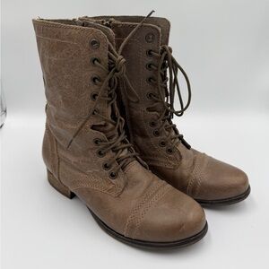 Steve Madden Taupe Combat Boots Lace Up Cap Toe Grunge Real Leather Women’s 5.5